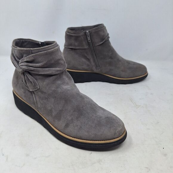 Clarks Sharon Salon Grey Suede Side Knot Ankle Booties Wedge Heel Indie Size 9 - Picture 8 of 8